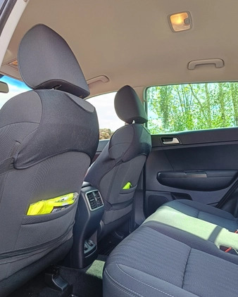 Kia Sportage cena 71300 przebieg: 141000, rok produkcji 2017 z Szamotuły małe 211